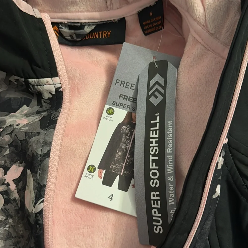 Free Country| Super Softshell Wind/Water Resistant Lightweight Floral Jacket